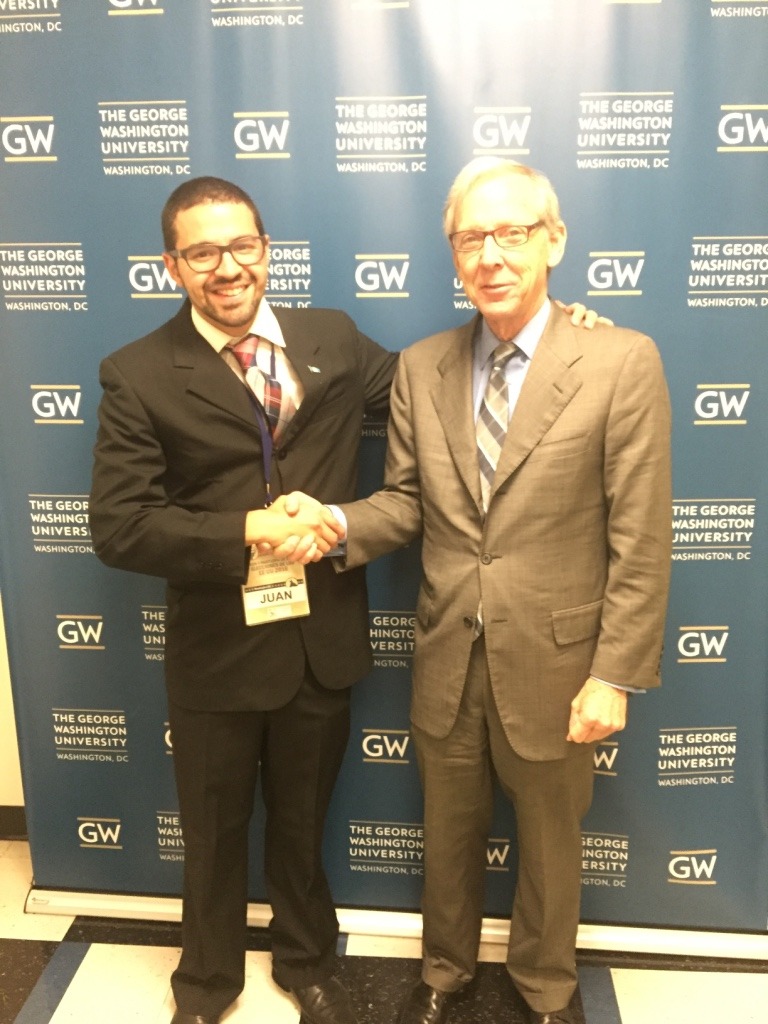 Con Christopher Arterton